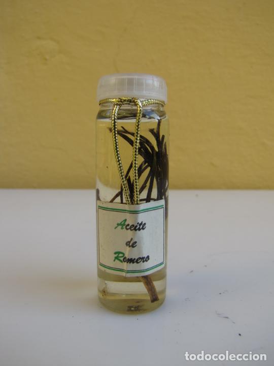 Miniaturas de perfumes antigos: 3- Antiguo frasco de Aceite de romero. Ritual