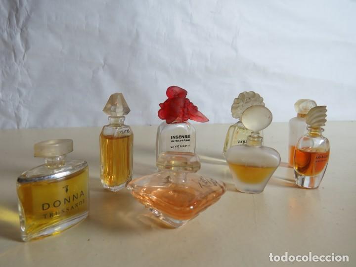 Miniaturas de perfumes antiguos: Colecci&oacute;n ocho de perfumeros vintage - Foto 2