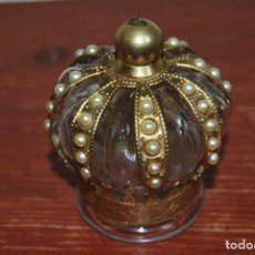 Miniaturas de perfumes antiguos: ANTIGUO FRASCO DE PERFUME - PERFUMERO - MYRNA PONS - BARCELONA - CORONA - PP. SIGLO XX. Lote 213760857
