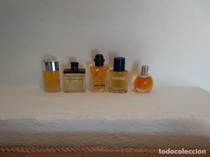Miniaturas de perfumes antiguos: 5 miniaturas de perfumes - Foto 2