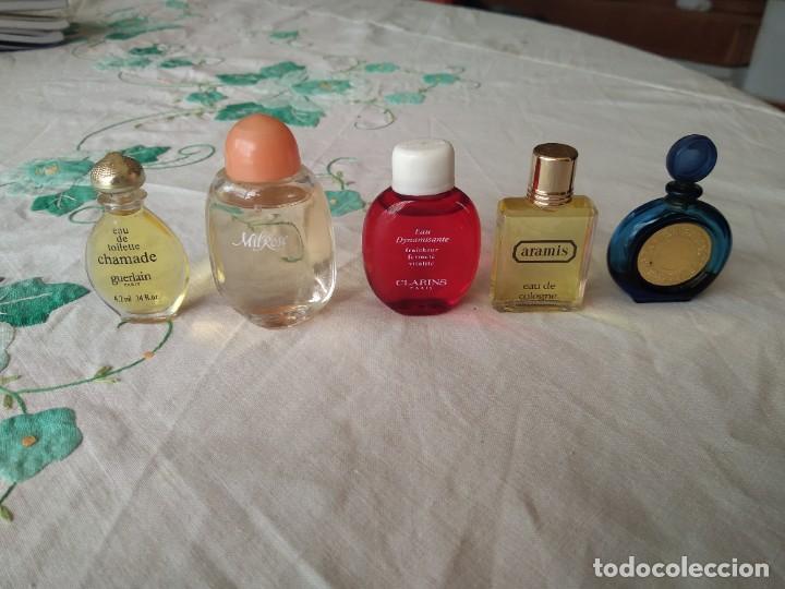 Miniaturas de perfumes antiguos: 5 miniaturas de perfumes - Foto 2