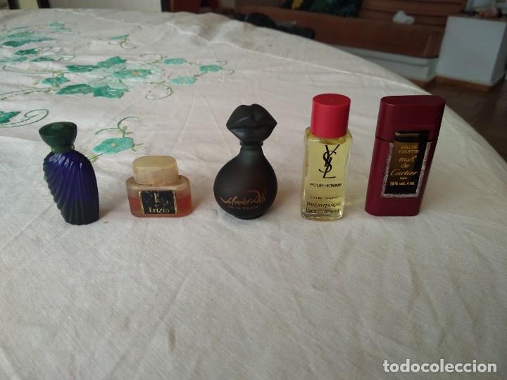 Miniaturas de perfumes antiguos: 5 miniaturas de perfumes - Foto 1