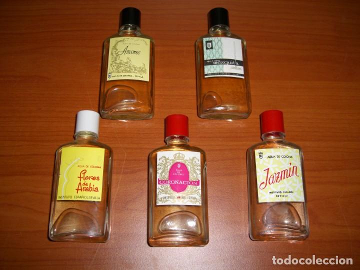 Miniatures of antique perfumes: LOTE DE FRASCOS DE COLONIA DEL INSTITUTO ESPA&Ntilde;OL (SEVILLA).
