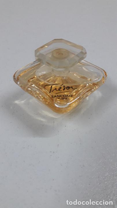 Miniatures of antique perfumes: FRASCO EN MINIATURA DE PERFUME TRESOR