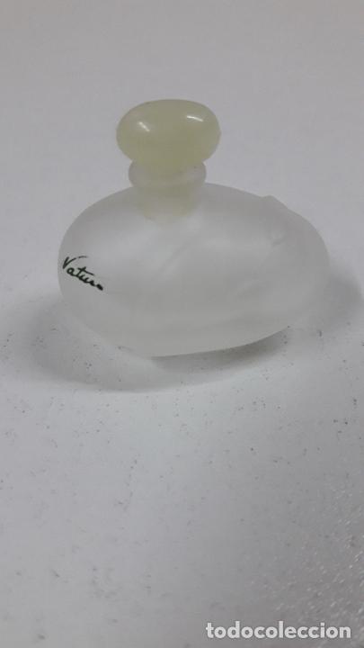 Miniaturas de perfumes antiguos: FRASCO EN MINIATURA DE PERFUME - Foto 1