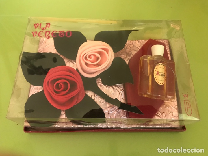 Miniatures of antique perfumes: ANTIGUO ESTUCHE FLOR DE LAVANDA- MONTPLET