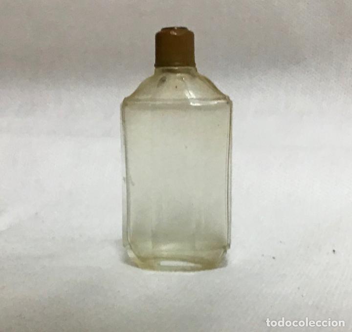 Miniaturas de perfumes antiguos: MIRURGIA, NINI BOTELLA DE PERFUME - Foto 1