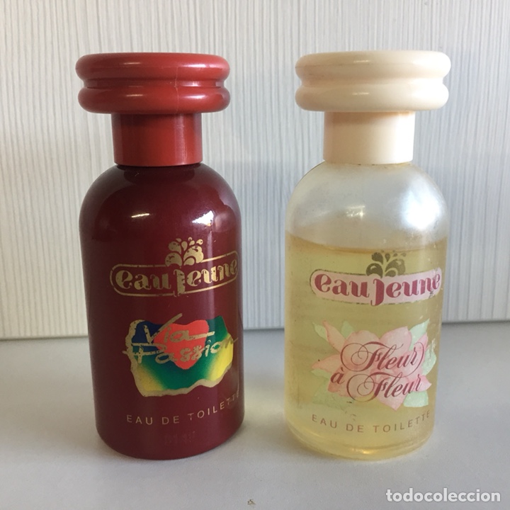 Miniature di profumi antiche: Colonia, perfume Eau Jeune. Dos frascos de 50ml.