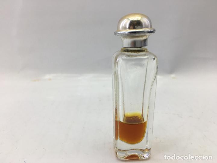 Miniatures of antique perfumes: BOTELLA EN MINIATURA DE PERFUME O COLONIA - SIN CAJA NI MARCA