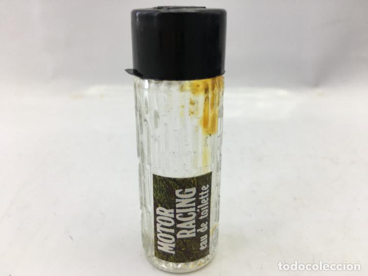Miniatures of antique perfumes: BOTELLA EN MINIATURA DE MOTOR RACING EAU DE TOILETTE - VACIA