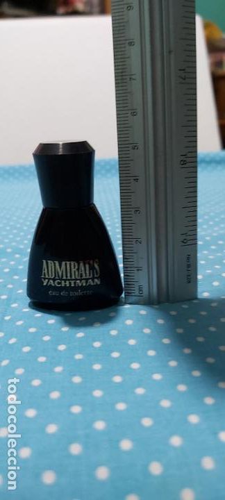 Miniaturas de perfumes antigos: Miniatura admiral's yachtman