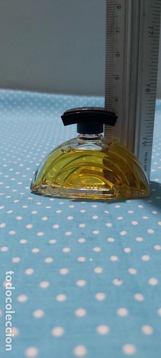 Miniaturas de perfumes antigos: Miniatura only