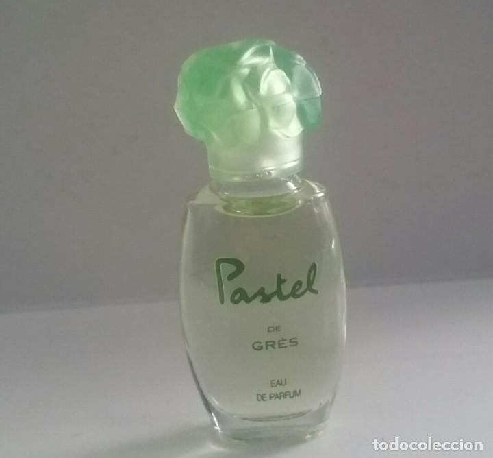 Miniaturas de perfumes antiguos: Miniatura de Gr&egrave;s - Foto 1
