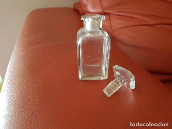 Miniaturas de perfumes antiguos: Antiguo frasco de perfume - Foto 2