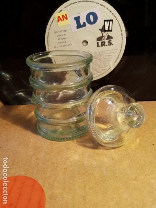Miniaturas de perfumes antiguos: FRASCO DE VIDRIO . - Foto 2