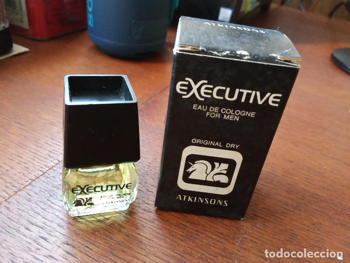 Miniature di profumi antiche: Miniatura Eau de cologne &rdquo;Executive&rdquo; de Atkinsons (con cajita)
