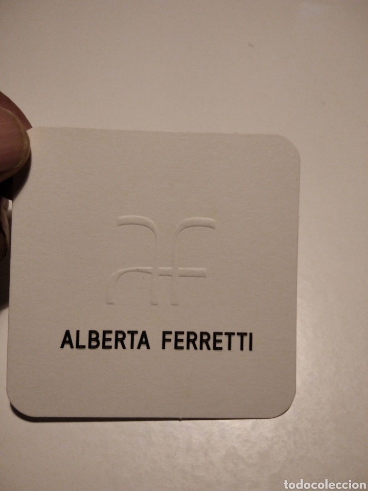 Miniaturas de perfumes antiguos: Mouillette Alberta Ferretti