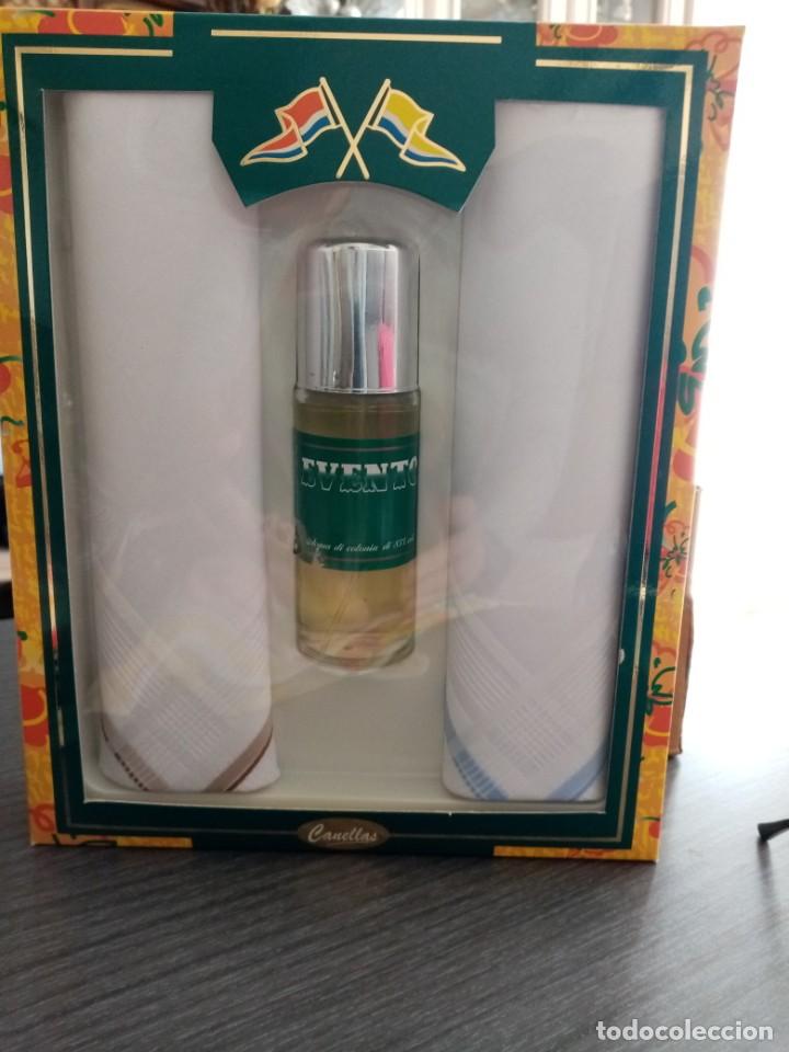 Miniaturas de perfumes antiguos: Colonia evento con pa&ntilde;uelos canella