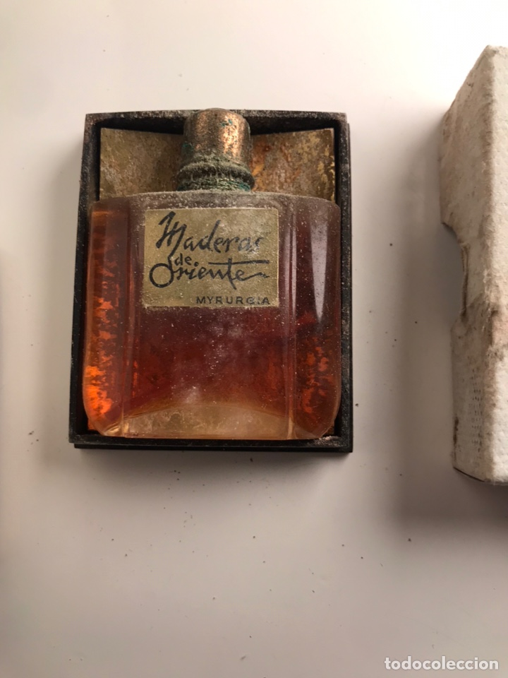 Miniaturas de perfumes antiguos: Antiguo Perfume Maderas de oriente de Mirurgia