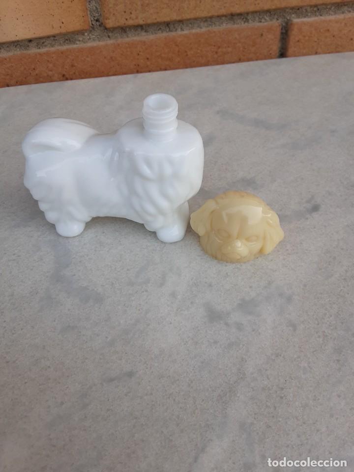Miniaturas de perfumes antiguos: Frasco Avon - Foto 3