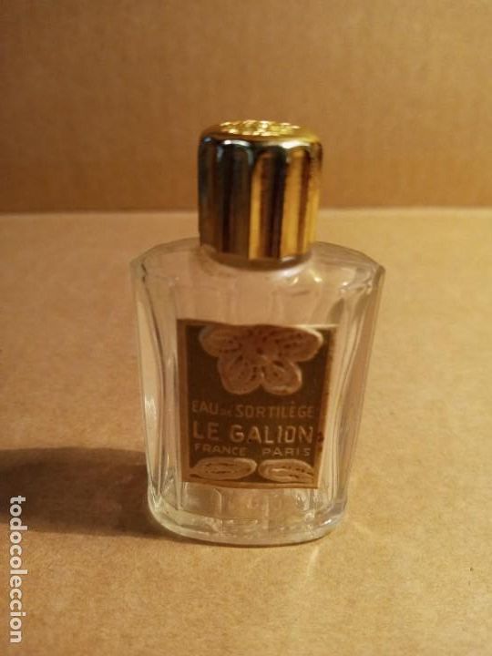 Miniaturas de perfumes antiguos: LE GALION - EAU DE SORTIL&Egrave;GE . - Foto 1
