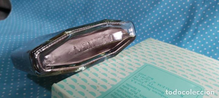 Miniaturas de perfumes antiguos: Antiguo frasco de nenuco - Foto 2