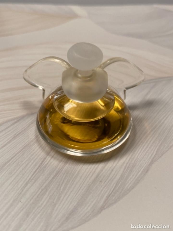 Miniaturas de perfumes antigos: Miniatura de perfume PETALS de PUPA - rare