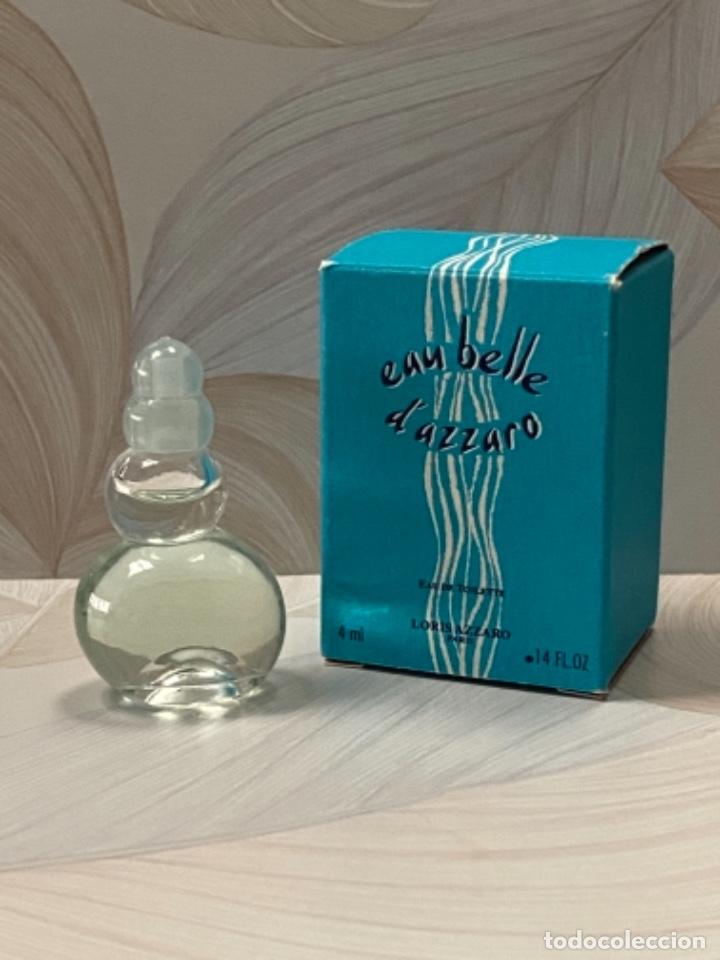 Miniaturas de perfumes antigos: Miniatura de perfume EAU BELLE de AZZARO - vintage