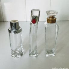 Miniaturas de perfumes antiguos: LOTE DE 3 FRASCOS CRISTAL DE PERFUMES CON DIFERENTES FORMAS. Lote 258153340