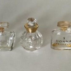 Miniaturas de perfumes antiguos: LOTE 5 FRASCOS CRISTAL MINIATURA DE PERFUMES. Lote 264572369