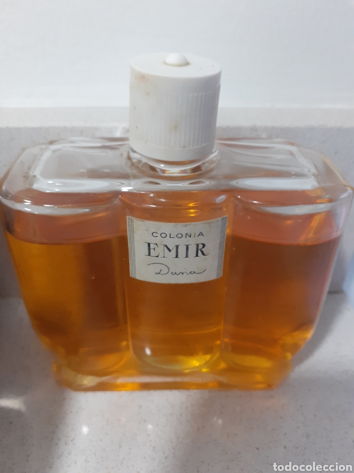 &Eacute;chantillons de parfums anciens: Botella de colonia 250cl emir precintada