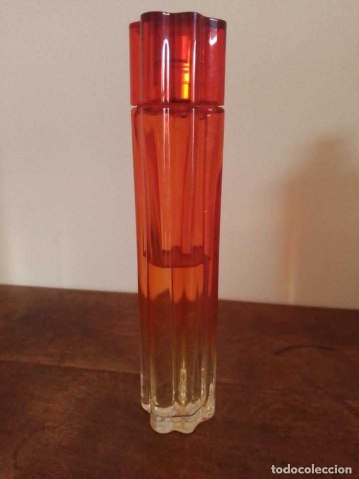 Miniaturas de perfumes antiguos: LIBERT&Eacute; Cacharel EDT - Foto 2