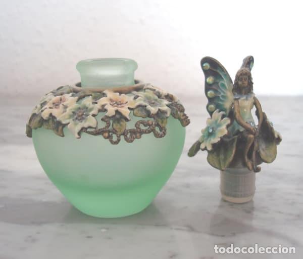Miniaturas de perfumes antiguos: Tarro para perfume con figura de hada - Foto 5