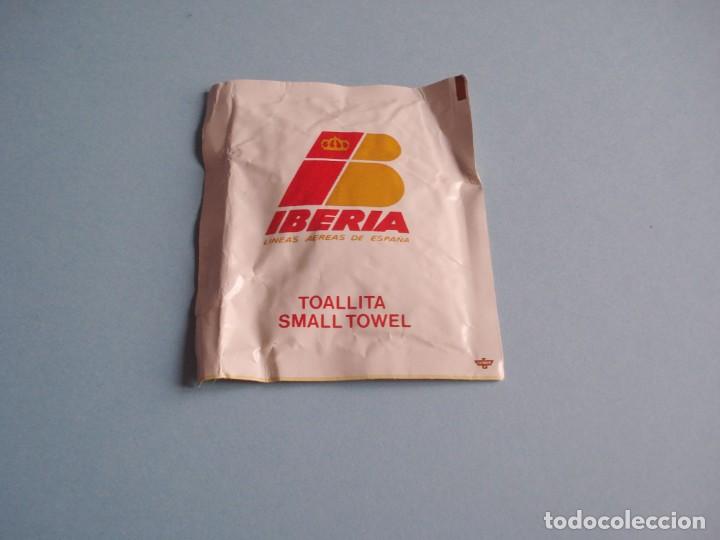 &Eacute;chantillons de parfums anciens: IBERIA TOALLITA LIMPIADORA 1916 EAU DE COLOGNE (finales 1980 / principios 1990)