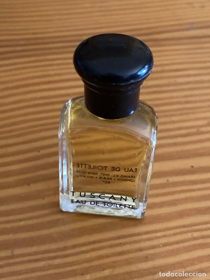 Miniaturas de perfumes antigos: Eau de Toilette miniatura Tuscany de Aramis