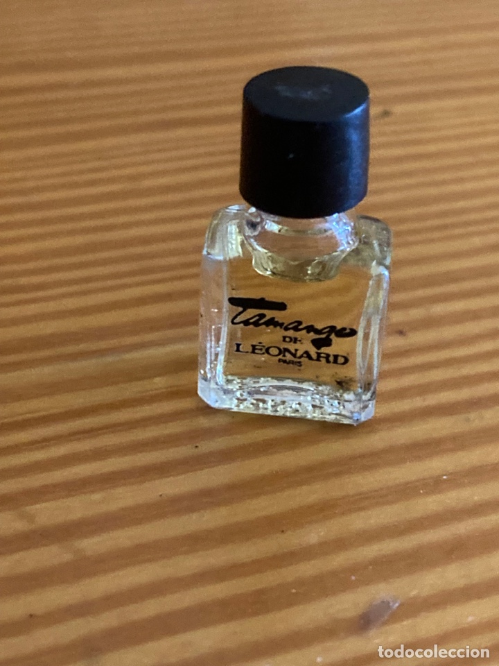Miniaturas de perfumes antigos: Perfume Tamargo de Leonard miniatura