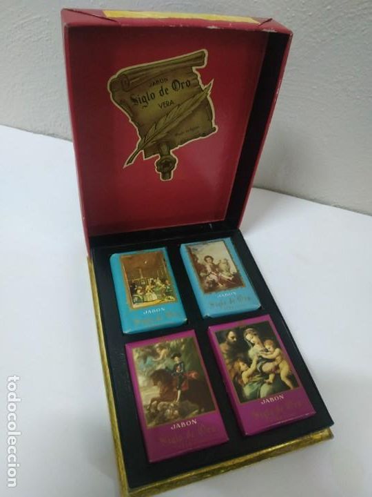 Miniature di profumi antiche: Estuche con jabones antiguos, Siglo de oro, marca Vera.