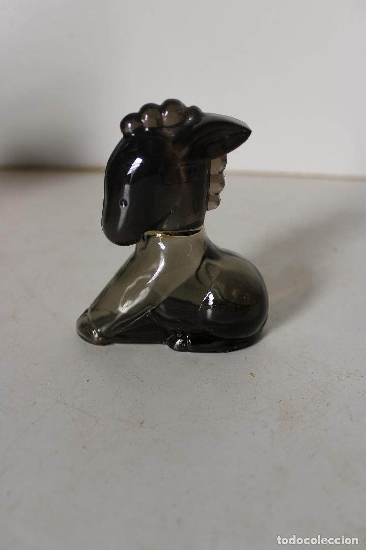 Miniaturas de perfumes antiguos: avon botella burrito - Foto 1