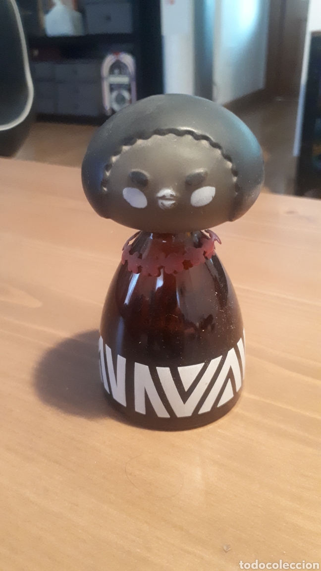 Miniaturas de perfumes antigos: Antigua botella vac&iacute;a AVON SMALL WORLD &Aacute;FRICA