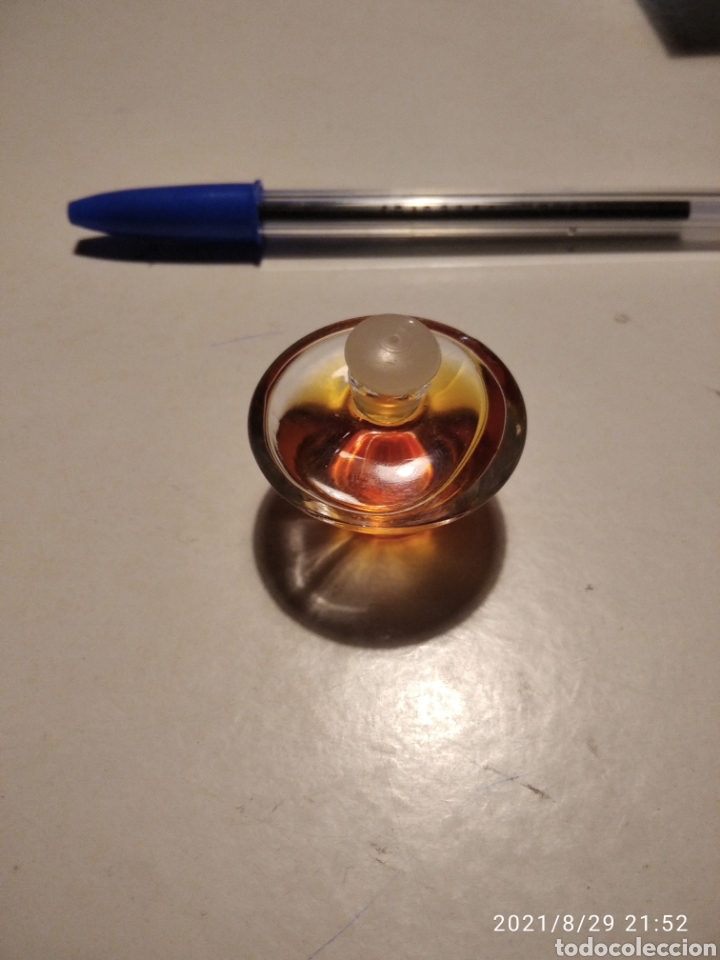 Miniaturas de perfumes antigos: Peque&ntilde;o frasco de perfume tuscany dona