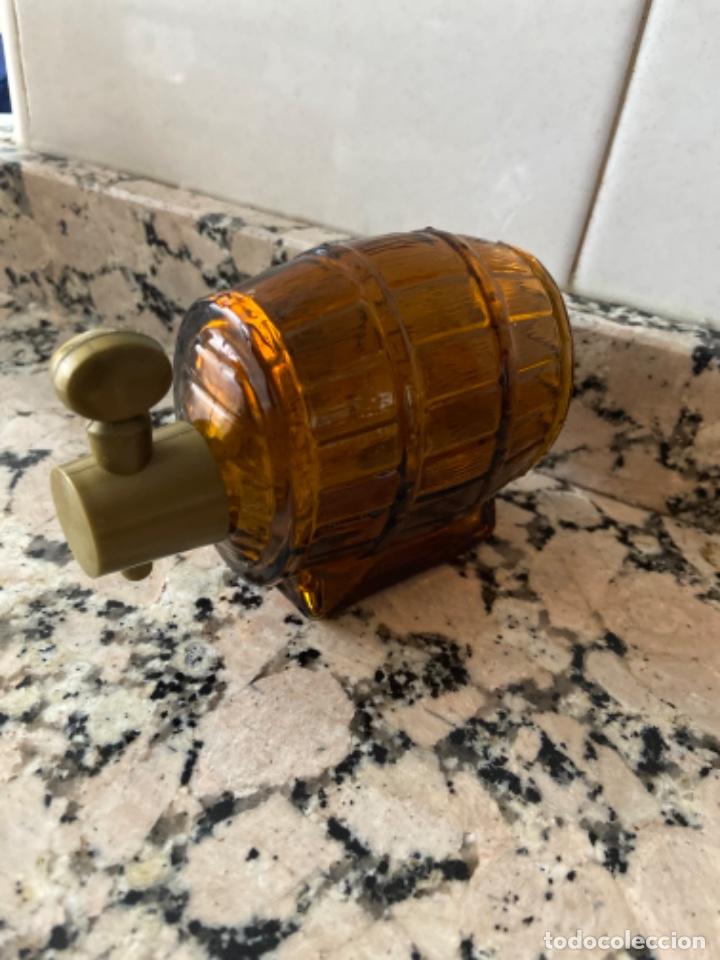 Miniaturas de perfumes antiguos: Tarro colonia avon - Foto 1