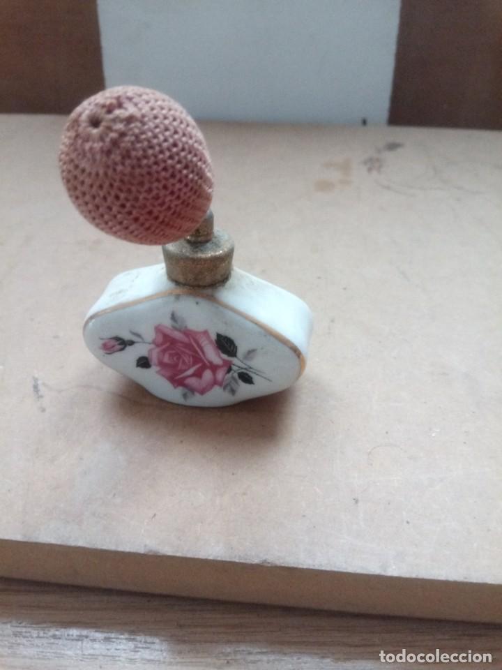 Miniaturas de perfumes antiguos: Perfumero antiguo - Foto 1