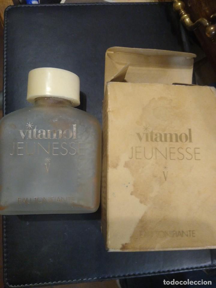 Miniaturas de perfumes antigos: Vitamol Jeunesse. Eau tonificante.