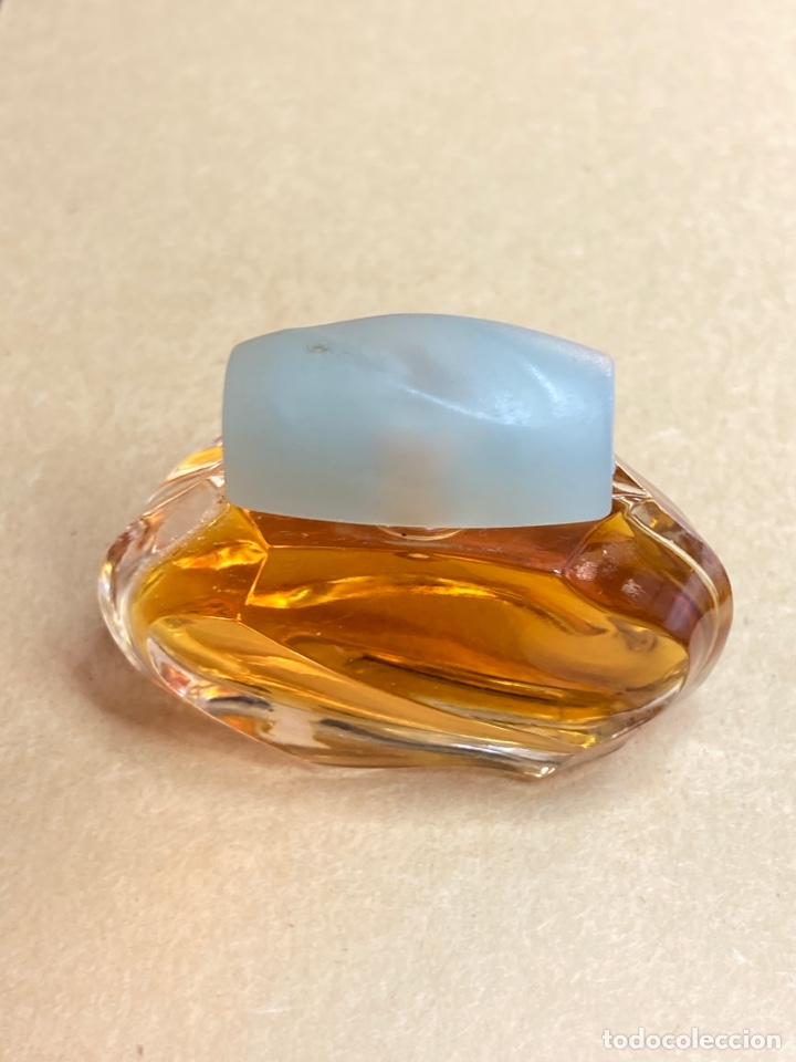 Miniaturas de perfumes antiguos: Miniatura Knowing de Estee Lauder - Foto 1