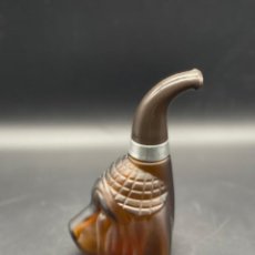 Miniaturas de perfumes antiguos: ANTIGUO FRASCO DE AVON EN FORMA PIPA CON CABEZA DE PERRO. Lote 306560878