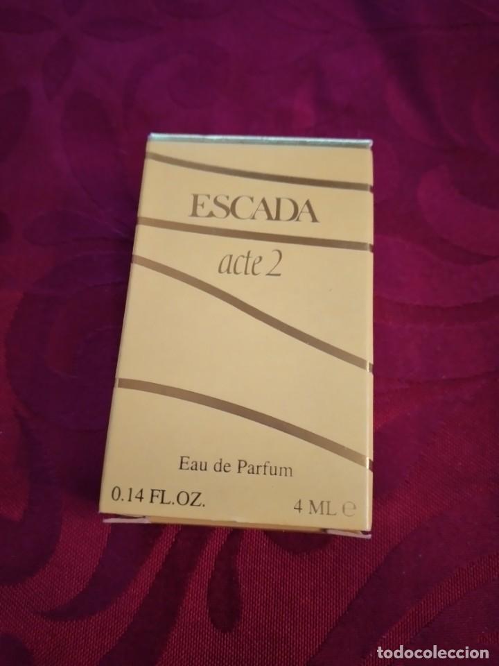Miniaturas de perfumes antiguos: Escada acte 2, 4 ml, - Foto 2