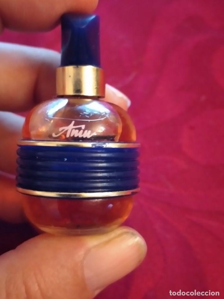 Miniaturas de perfumes antiguos: aniu, 5 ml perfume - Foto 2