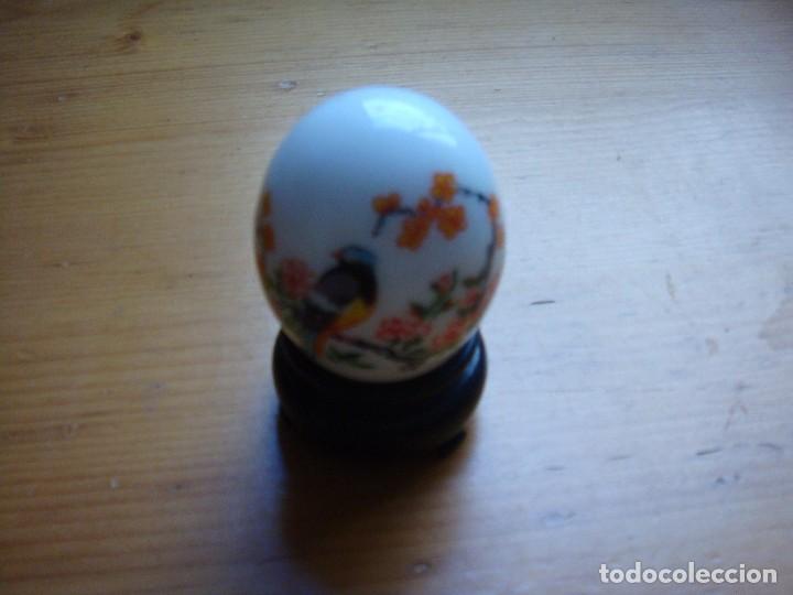 Miniaturas de perfumes antiguos: AVON FRASCO PERFUME - Foto 1