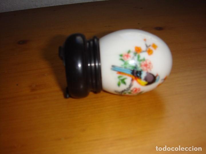 Miniaturas de perfumes antiguos: AVON FRASCO PERFUME - Foto 4