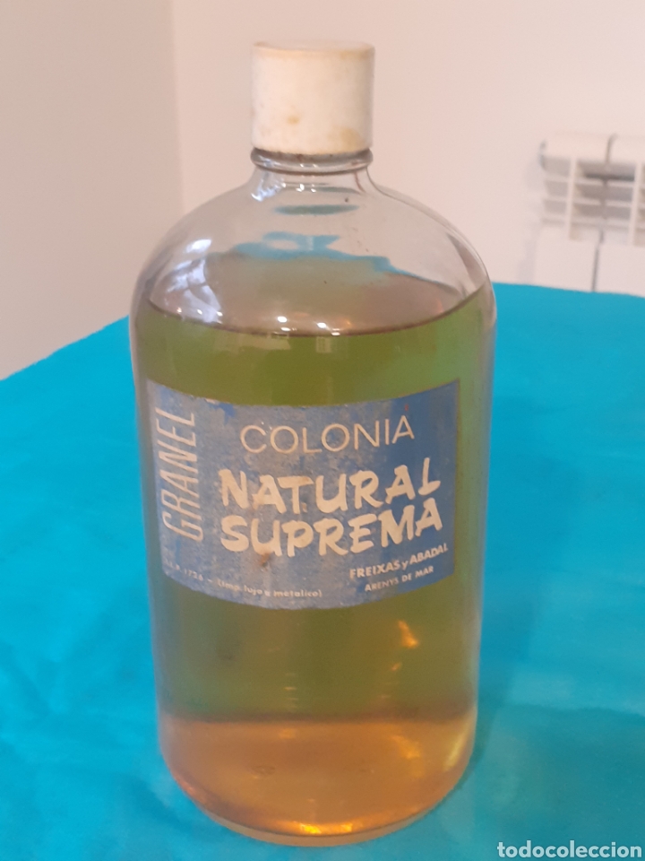 Miniaturas de perfumes antigos: Botella de colonia natural suprema freixas y abadal